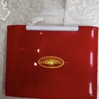 جهاز تعليمي صوتي يحاكي شكل اللاب توب